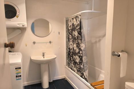 Photo of property in 26 Hohiria Road, Hataitai, Wellington, 6021