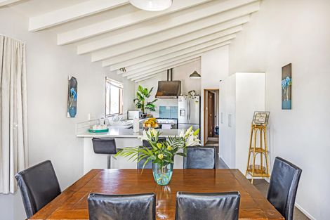 Photo of property in 30 Leven Street, South Hill, Oamaru, 9400