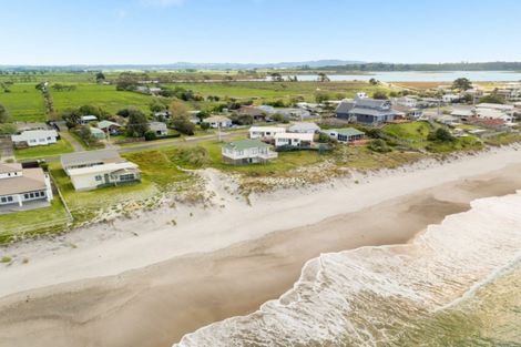 Photo of property in 425 Pukehina Parade, Pukehina, Te Puke, 3189