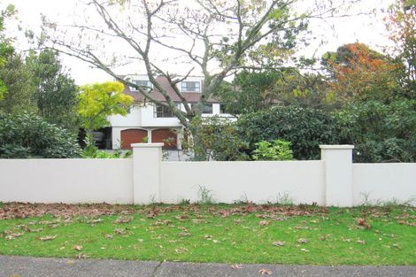 Photo of property in 24 Kingfisher Grove, Greenhithe, Auckland, 0632