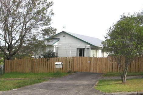 Photo of property in 14 Elizabeth Drive, West Harbour, Auckland, 0618