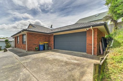 Photo of property in 115c Woodglen Road, Glen Eden, Auckland, 0602