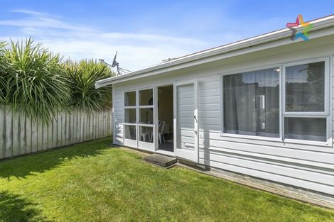Photo of property in 1/1079 High Street, Taita, Lower Hutt, 5011