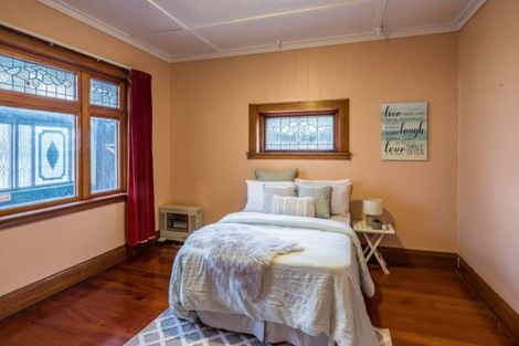 Photo of property in 28 Reef Street, Island Bay, Wellington, 6023