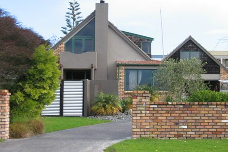 Photo of property in 4 Mayne Place, Snells Beach, 0920
