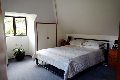 Photo of property in 85 Tirohanga Road, Tirohanga, Lower Hutt, 5010