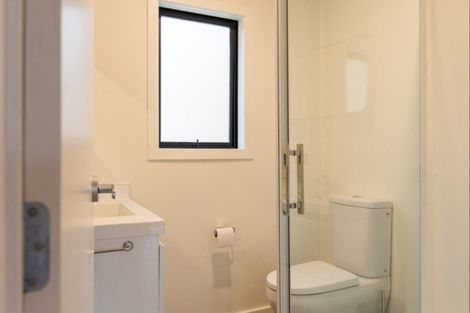 Photo of property in 18 Lochy Road, Fernhill, Queenstown, 9300