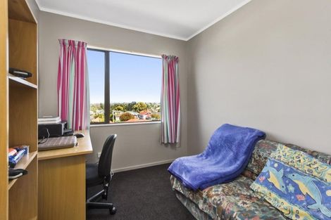 Photo of property in 49d Carey Street, Maeroa, Hamilton, 3200