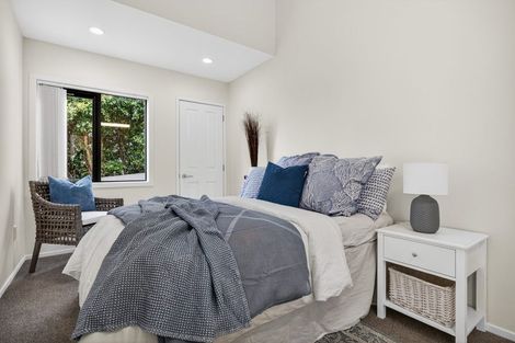 Photo of property in 64 Seacrest Drive, West Harbour, Auckland, 0618