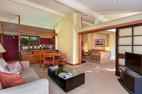 Photo of property in 33 Lynfield Avenue, Ilam, Christchurch, 8041