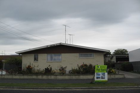 Photo of property in 8c Argyle Street, Balclutha, 9230