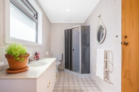 Photo of property in 383 Muritai Road, Eastbourne, Lower Hutt, 5013