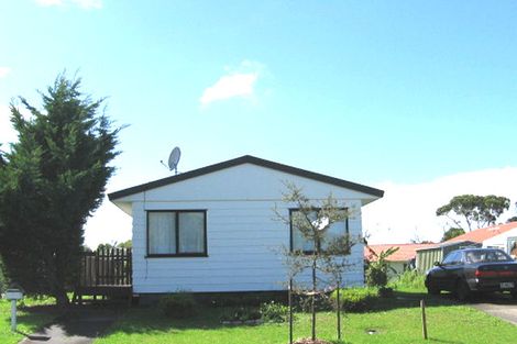 Photo of property in 8 Riserra Drive, Ranui, Auckland, 0612
