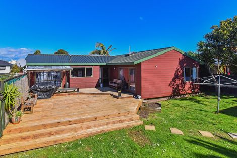 Photo of property in 31 Hadley Wood Drive, Wattle Downs, Auckland, 2103