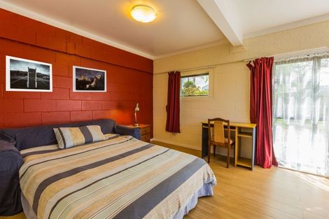 Photo of property in 95 Clovelly Road, Bucklands Beach, Auckland, 2012