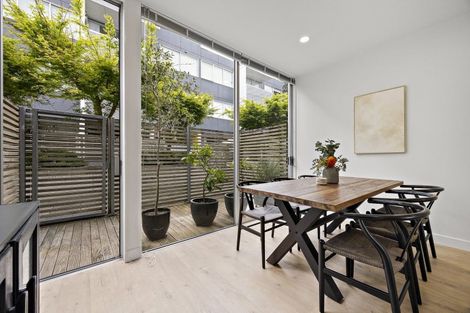 Photo of property in 20g Fisher-point Drive, Auckland Central, Auckland, 1010