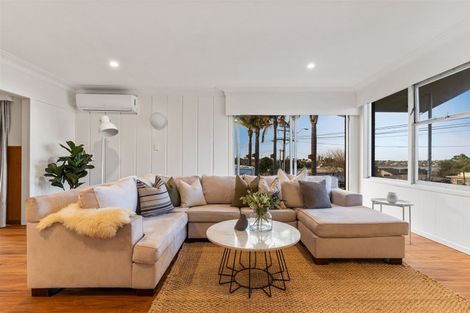 Photo of property in 78 Sylvan Avenue, Northcote, Auckland, 0627