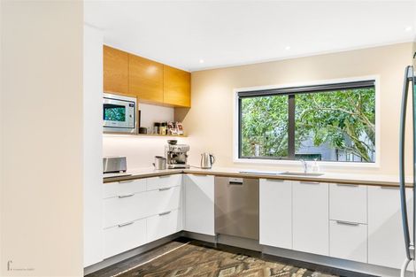 Photo of property in 24 Rimu Road, Oratia, Auckland, 0604