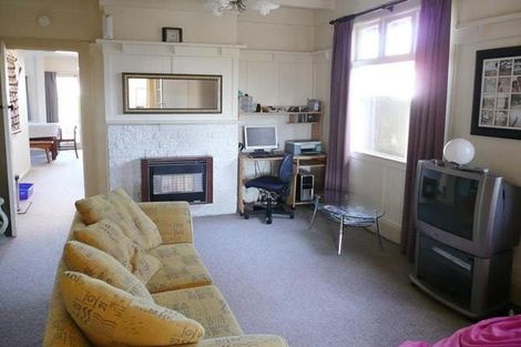 Photo of property in 374 College Street, Hokowhitu, Palmerston North, 4410