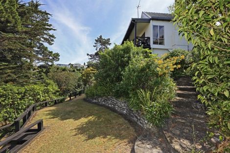 Photo of property in 21 Delhi Road, Hospital Hill, Napier, 4110