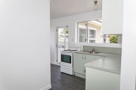 Photo of property in 40 Mcphee Street, Dannevirke, 4930