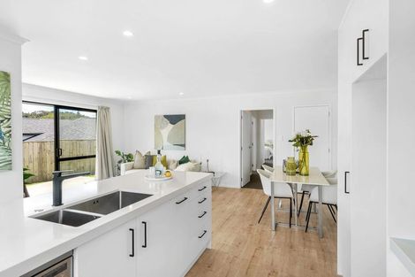 Photo of property in 46 Pacific Heights Road, Orewa, 0931