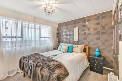 Photo of property in 60 Kitchener Street, Gore, 9710