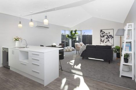 Photo of property in 64 Manakura Street, Russley, Christchurch, 8042