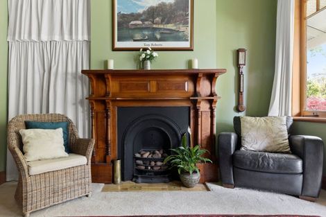 Photo of property in 88 Princes Street, Cambridge, 3434