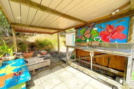 Photo of property in 1665 Matapouri Road, Matapouri, Whangarei, 0173