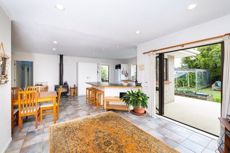 Photo of property in 4 Redwood Place, Te Awanga, 4102