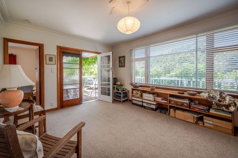 Photo of property in 4 Watson Street, Akaroa, 7520