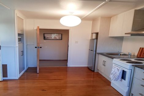 Photo of property in 39 Auburn Avenue, Upper Riccarton, Christchurch, 8041