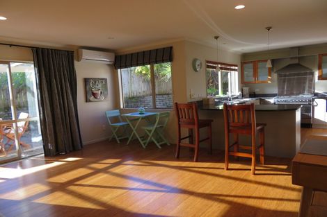 Photo of property in 15 Oakway Drive, Schnapper Rock, Auckland, 0632