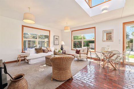 Photo of property in 18 Saint James Avenue, Papanui, Christchurch, 8053