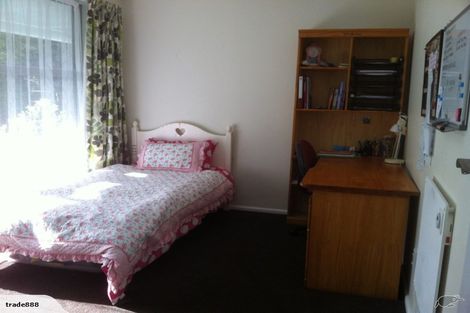 Photo of property in 14 Guinness Crescent, Ilam, Christchurch, 8041