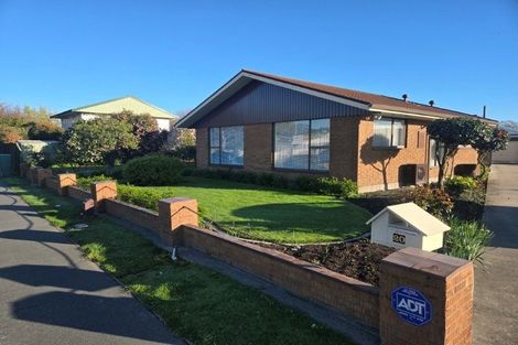 Photo of property in 20 Leslie Street, Upper Riccarton, Christchurch, 8041
