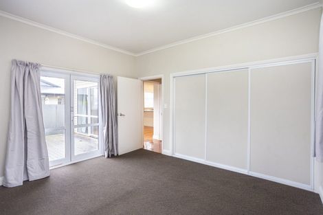 Photo of property in 198 Riccarton Road, Riccarton, Christchurch, 8041