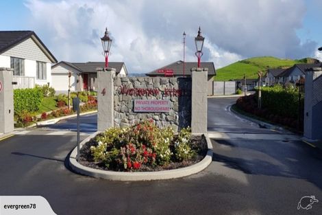 Photo of property in Waterview Estate, 86/4 Greystone Place, Omokoroa, 3114