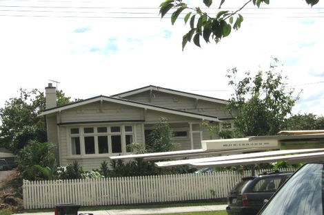 Photo of property in 1 Baldwin Avenue, Mount Albert, Auckland, 1025