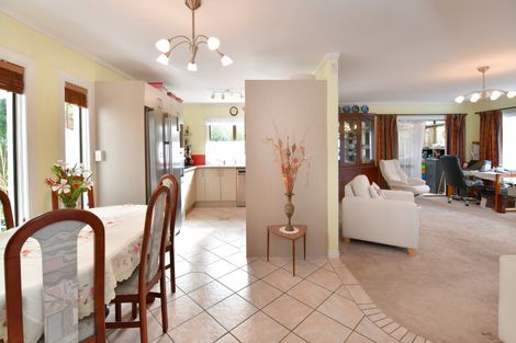 Photo of property in 34 Doment Crescent, Orewa, 0931