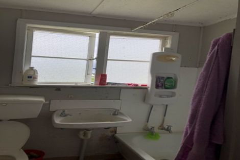 Photo of property in 3 Essex Street, Patea, 4520