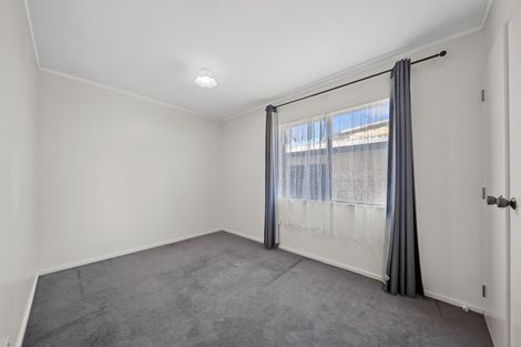 Photo of property in 1 Dalmahoy Place, Wattle Downs, Auckland, 2103
