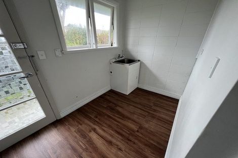 Photo of property in 50 Karaka Crescent, Levin, 5510