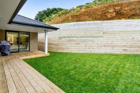 Photo of property in 51 Magnolia Drive, Westown, New Plymouth, 4310