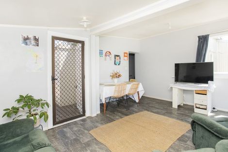 Photo of property in 38 Andrew Street, Elgin, Gisborne, 4010