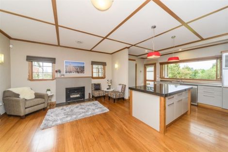 Photo of property in 1387 Colyton Road, Ashhurst, Palmerston North, 4470