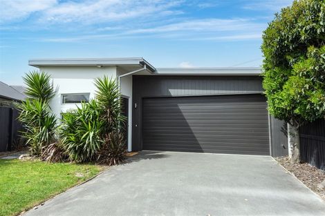 Photo of property in 18 Millesimes Way, Yaldhurst, Christchurch, 8042