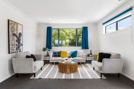 Photo of property in 32 Mandalay Terrace, Khandallah, Wellington, 6035