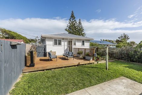 Photo of property in 34 Opapa Street, Titahi Bay, Porirua, 5022